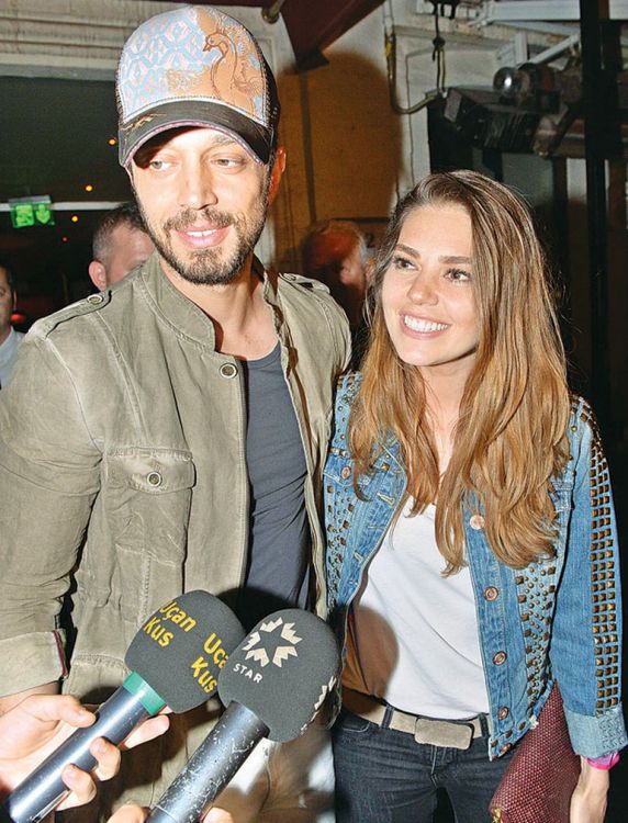 Murat Boz'dan Aslı Enver'e romantik doğum günü kutlaması!
