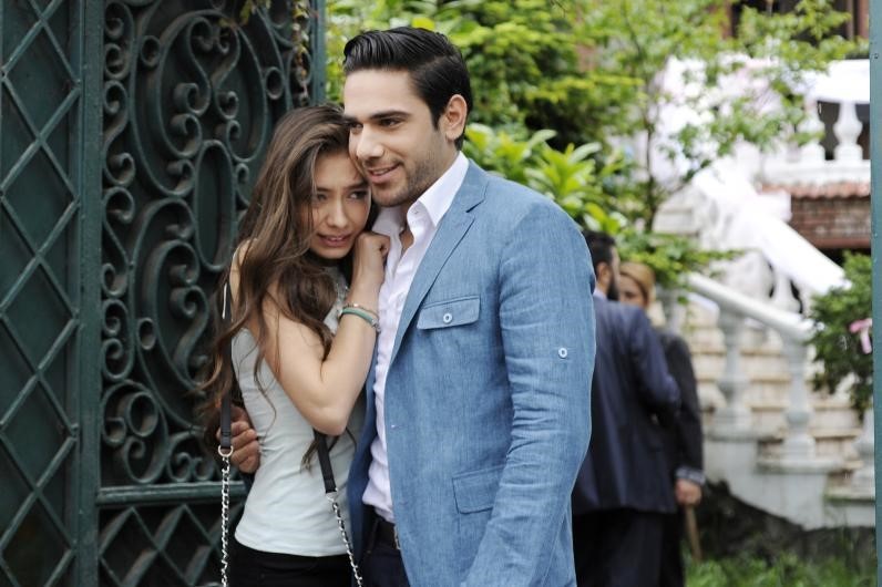 Эльтин санго и барыш ардуч. Элиф и энгин. Неслихан акюрек. Омер и неслихан разведка. Чаглар эртугрул сердар.