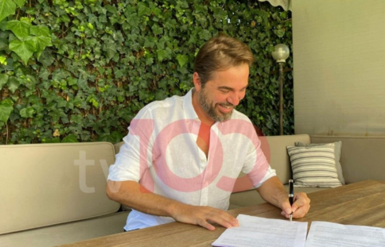 Engin Altan Düzyatan Barbaros dizisi için imzayı attı!