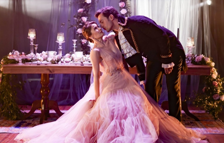 Camdaki Kız dizisine hangi ünlü oyuncu katıldı? 