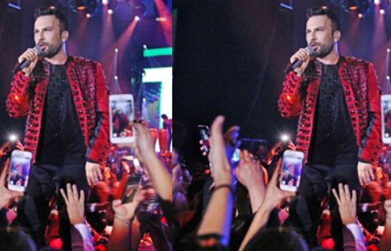 Tarkan, gardırobuna 100 bin lira harcadı! 
