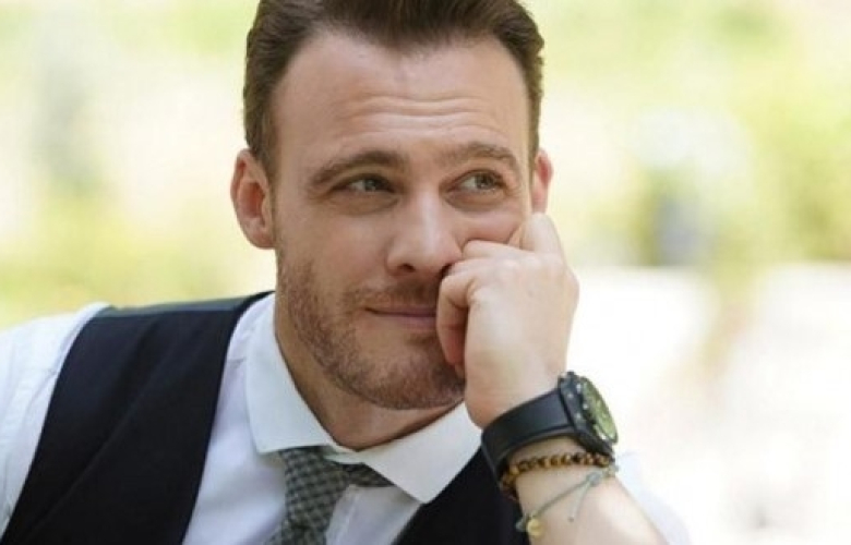 Kerem Bürsin trafik kazası mı  geçirdi ?!