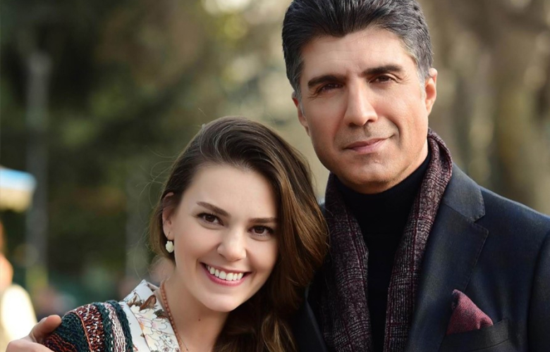 Özcan Deniz ısrarla Aslı Enver'i istedi!