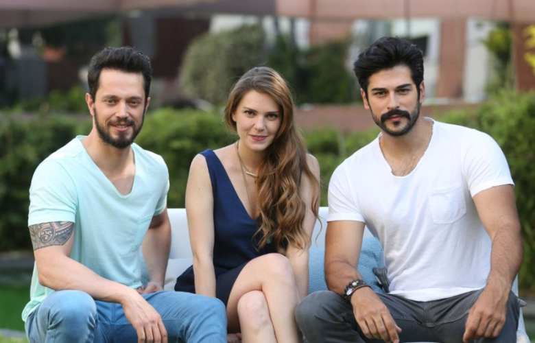 İkinci filmde Aslı olacak mı?