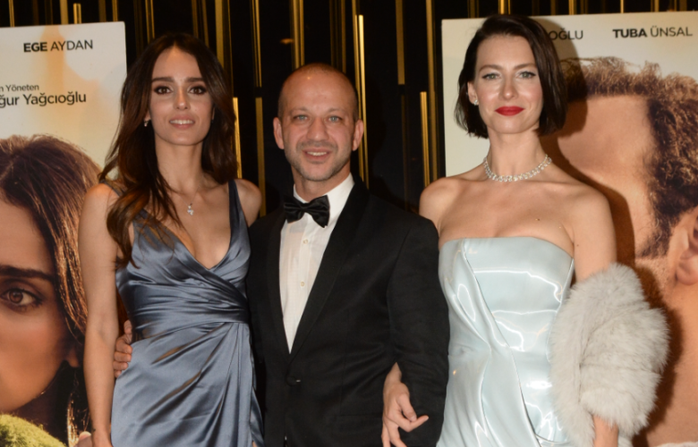 "Dünyanın En Güzel Kokusu 2" filminin galasında ünlüler buluştu!