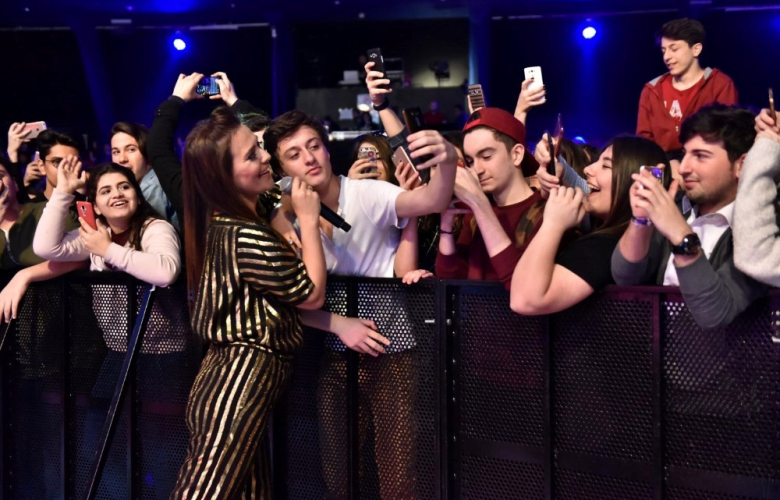 Demet Akalın ile 20. Liselerarası Müzik Yarışması İstanbul'u salladı!