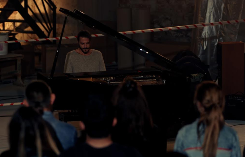  ​Fi'de, Mehmet Günsür’den mini konser