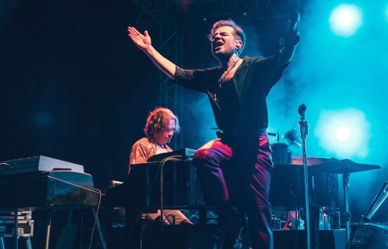 BURSA’DA KENAN DOĞULU RÜZGARI ESTİ