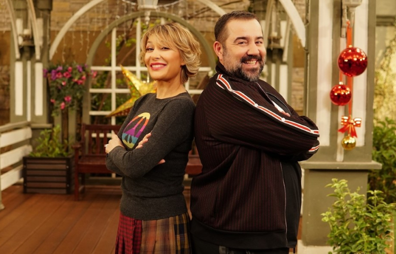 "Jet Sosyete"nin yılbaşı sürprizleri Ata Demirer ve Çağlar Çorumlu