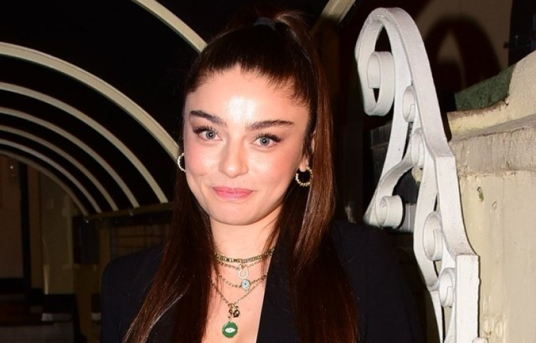 Ayça Ayşin Turan: Beni çok utandırdınız!