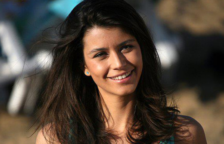 Beren Saat &quot;Kürk Mantolu Madonna&quot; olacak mı?