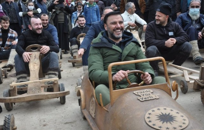 FormuLaz'da 1. oldu!