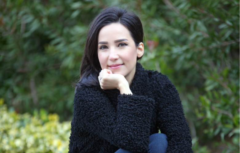 İpek Açar: "Büyük usta Kayahan'ın belgeselini hazırlıyoruz"