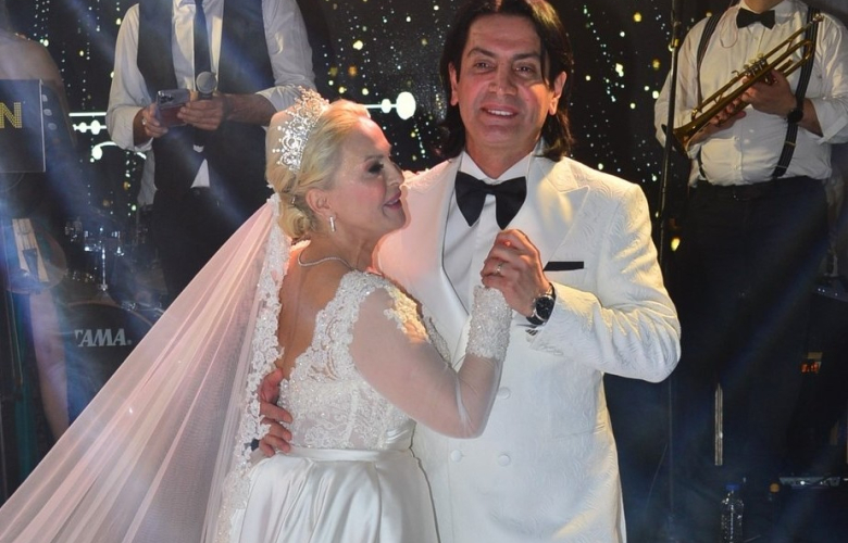 Ünlü müzisyen evlendi: Çok mutluyum