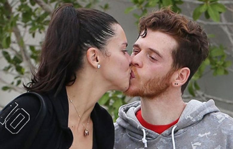 Adriana Lima son darbeyi vurdu!