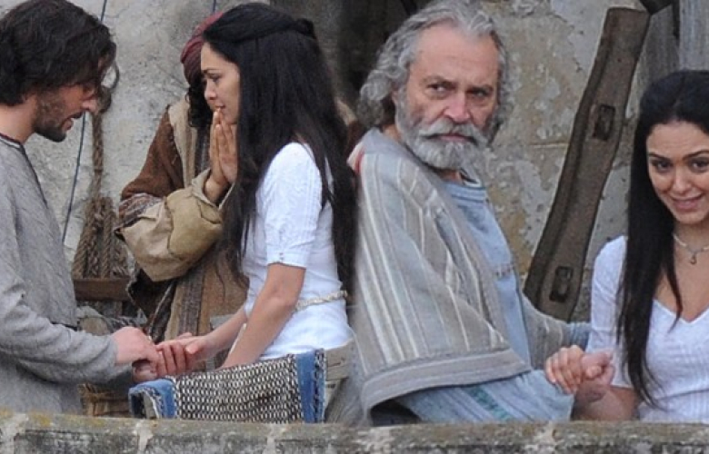 Haluk Bilginer'e çok büyük ayıp!