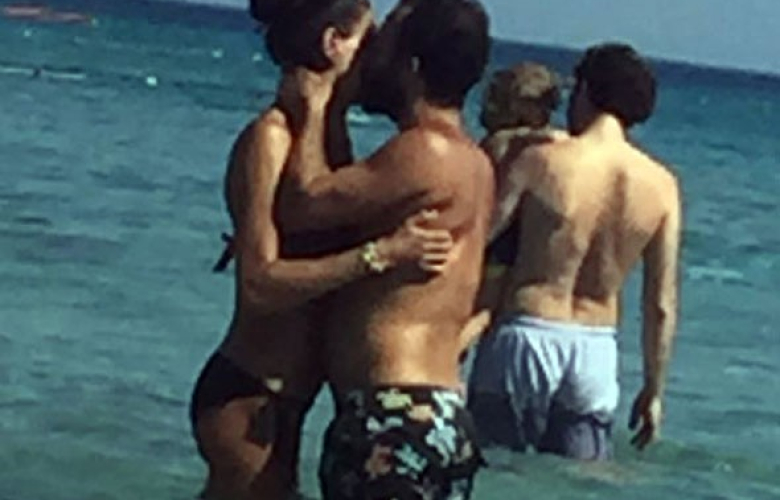 Hande Subaşı ve Rıza Kocaoğlu dudak dudağa!