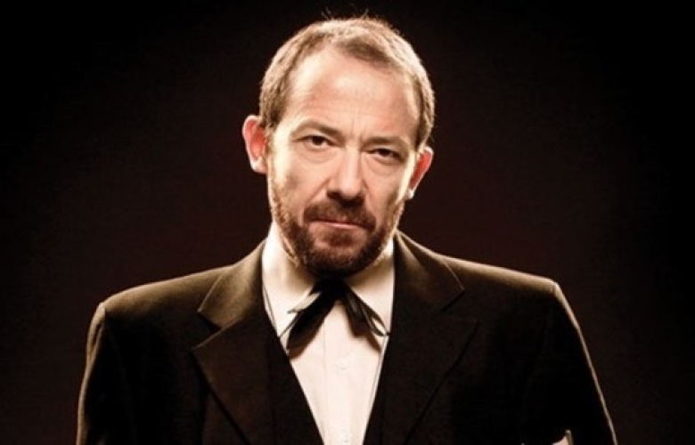 Ünlü oyuncunun kızına cinsel içerikli şantaj