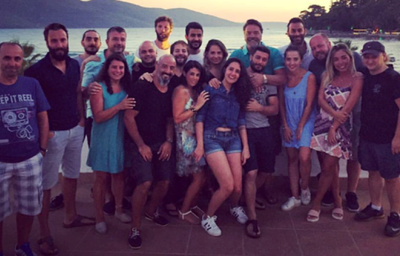 Beyazıt Öztürk'den ekibe jest!