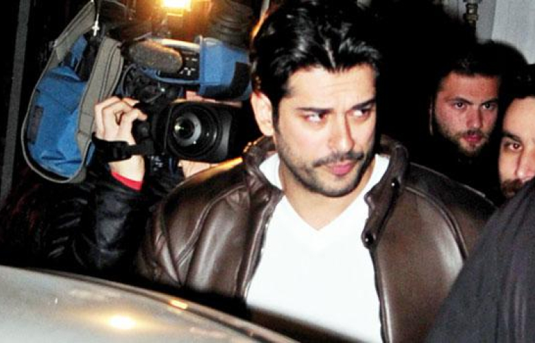 Burak Özçivit’i kızdıran soru