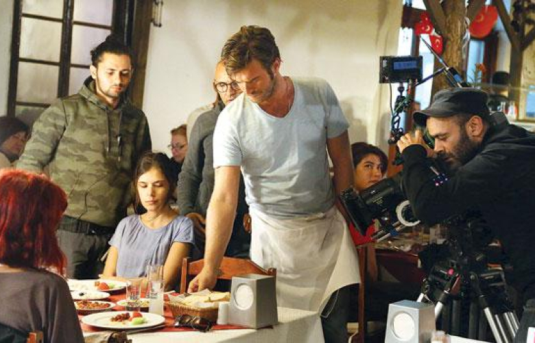 Kıvanç Tatlıtuğ balıkçı oldu!