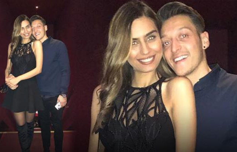 Londra'ya aşkının yanına gitti! Amine'den Mesut'a destek