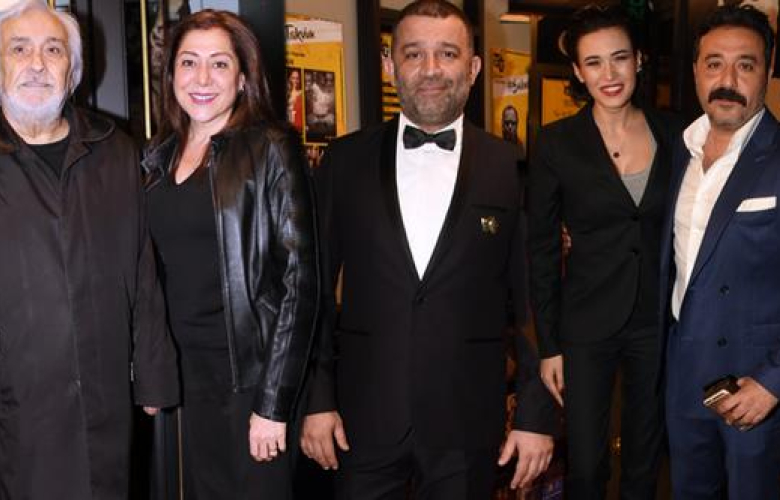 Şevket Çoruh’un tiyatro salonu "Baba Sahne" 1 yaşında