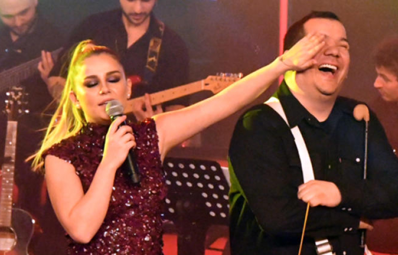 Merve Özbey önce tokat attı sonra...