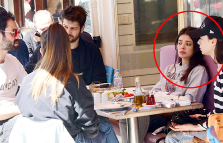 Selin Şekerci'ye ayrılık sonrası arkadaş desteği