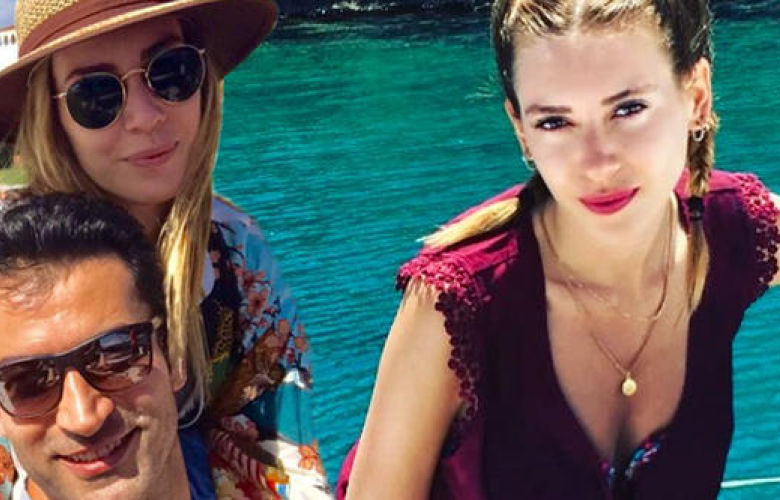 Kenan İmirzalıoğlu'ndan Sinem Kobal'a 2. yıl sürprizi