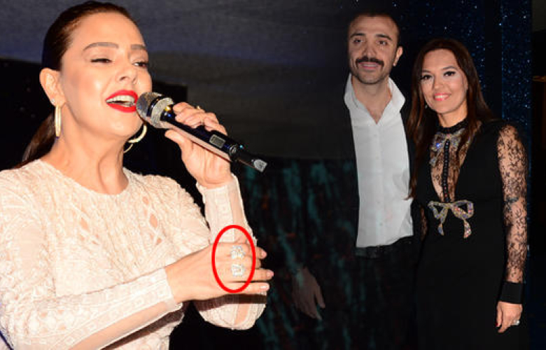 Ebru Gündeş sahneye çıktı, gözler yüzükte kaldı!