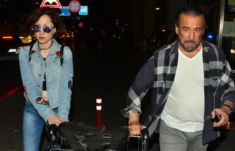 Ünlü oyuncu Cihan Ünal'ın panik anları! 35 yaş küçük arkadaşıyla görüntülenince...