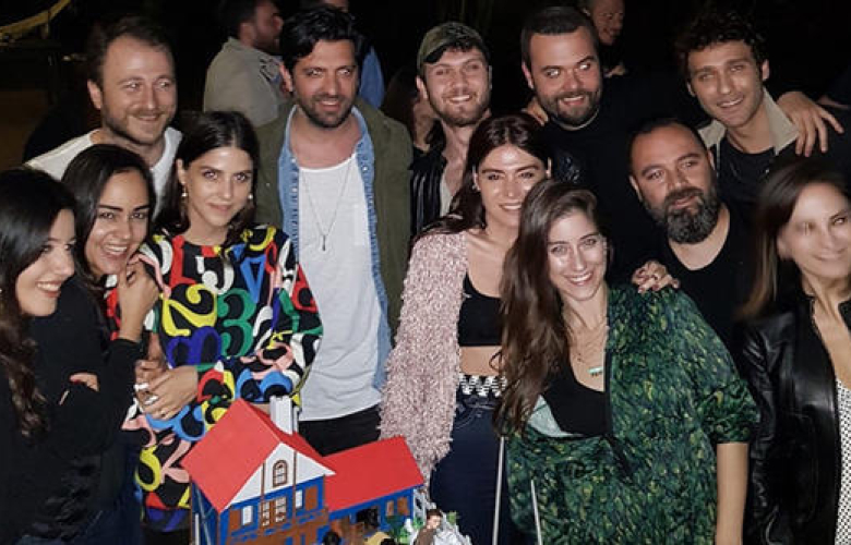 Ünlü işletmeci doğum gününü kutladı... Partiye ünlü isimler akın etti!