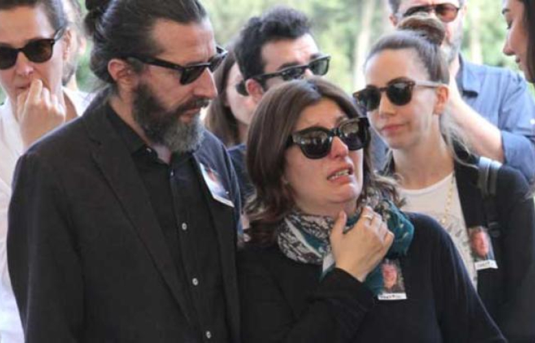 Ünlü oyuncu Şebnem Bozoklu'nun acı günü!