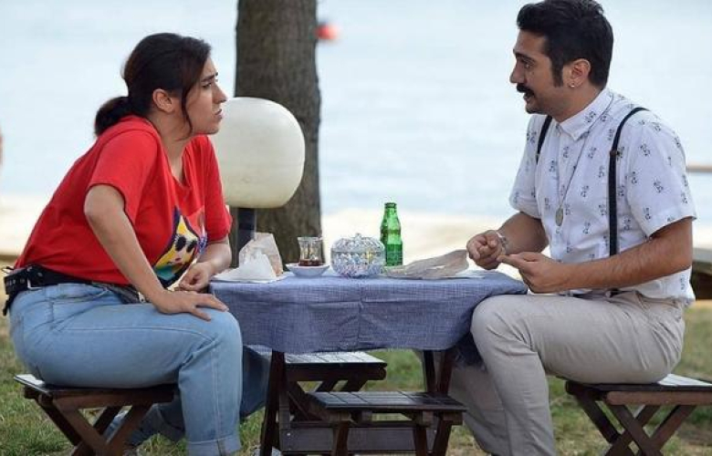 "Erkenci Kuş" un Cey Cey'inin gerçek hayattaki aşkı ünlü bir oyuncu!