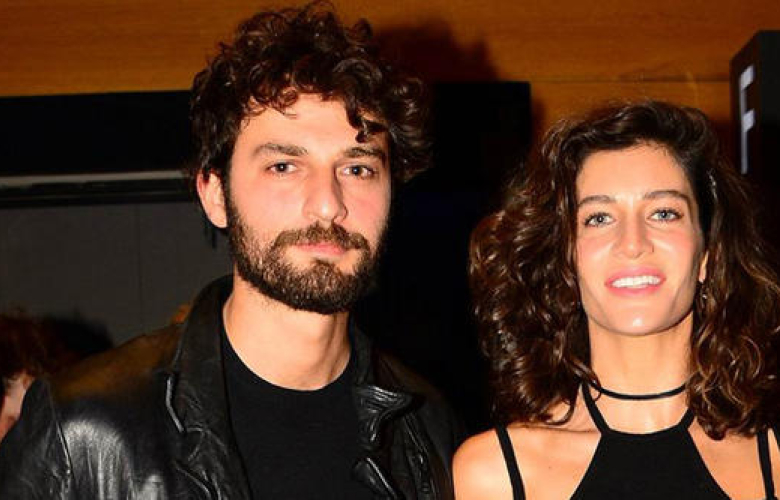 Berrak Tüzünataç'tan ilginç çıkış: "O fotoğrafları silmeyeceğim!"