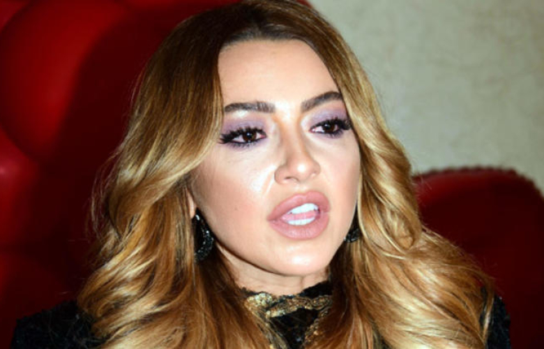 "Paris'e gittin beni kimlerle aldattın?" Hadise'yi korkutan mesajlar!