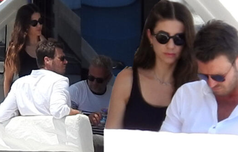 Başak Dizer ve Kıvanç Tatlıtuğ Ada yolcuları