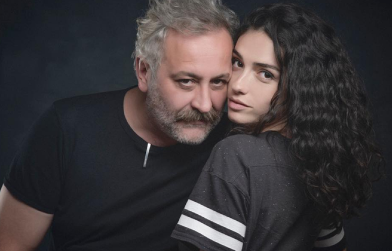 Hazar Ergüçlü ve Onur Ünlü'nün fotoğrafı fırtına kopardı