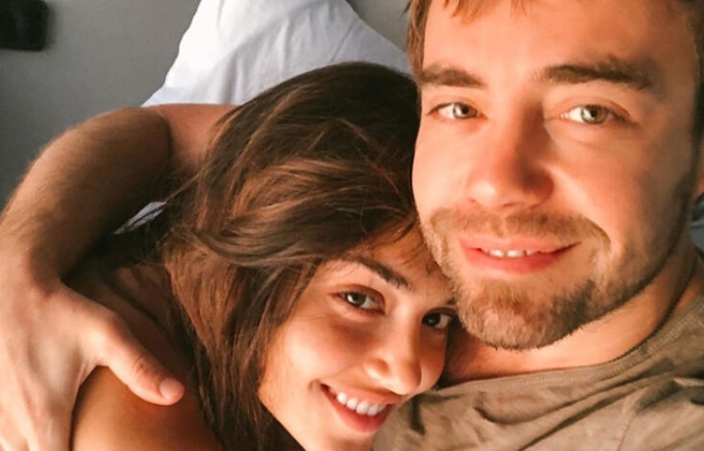 Murat Dalkılıç sevgilisi Hande Erçel'in doğum gününü kutladı: "Dünya güzeli sevgilim" 