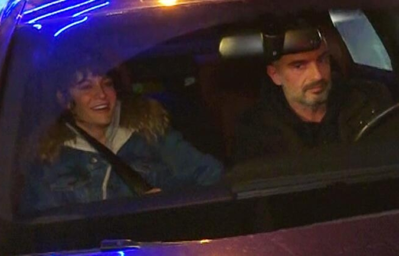 Berrak Tüzünataç ve sevgilisi Berk Suyabatmaz gecelerde