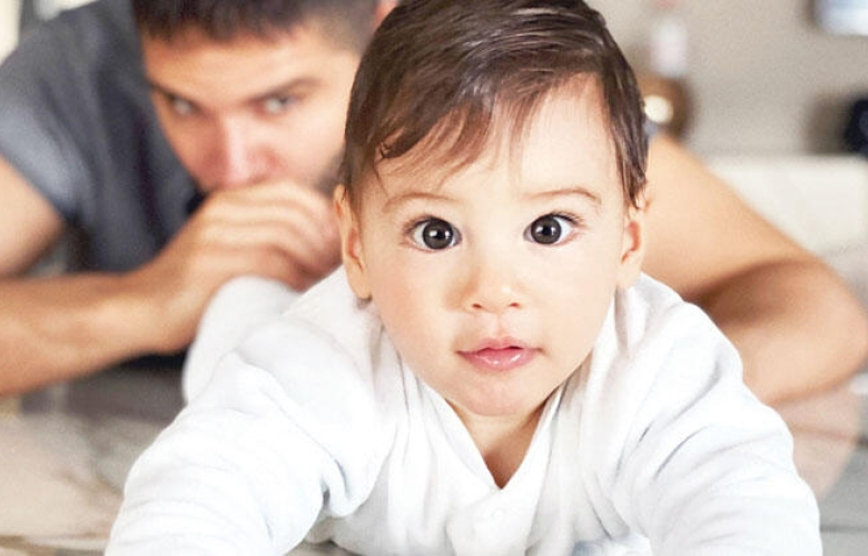 Almeda Abazi’nin objektifinden Tolgahan Sayışman ve oğlu Efehan