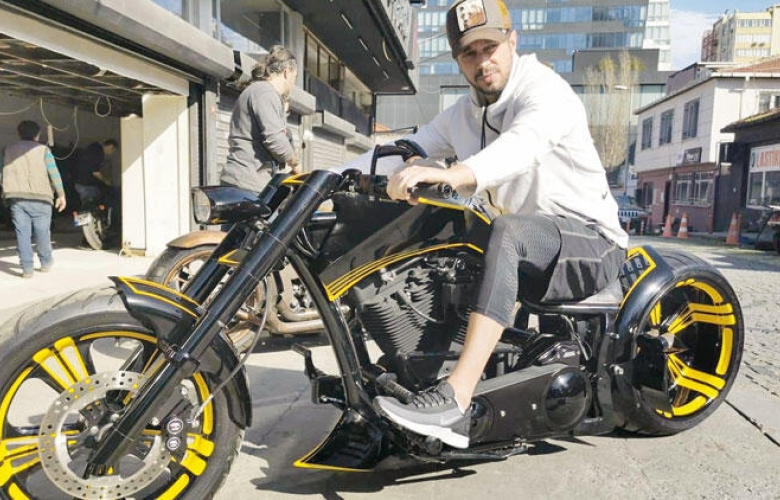 Murat Boz Cote d’Azur yolcusu