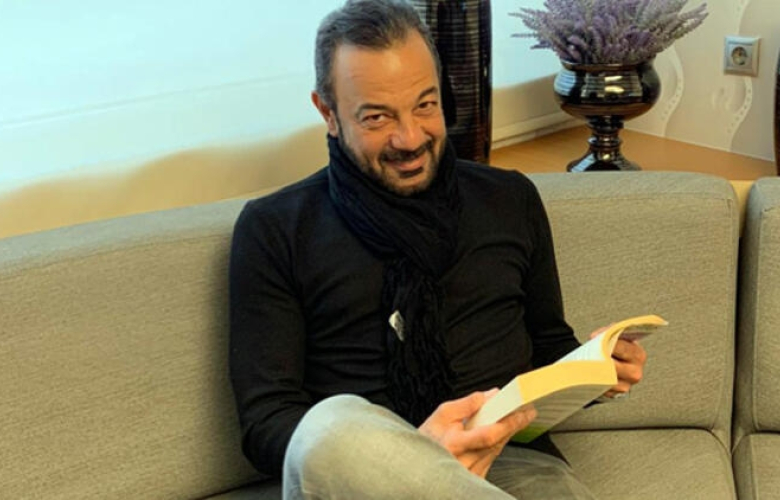 Kerem Alışık: Kitaplarla tedavi oluyorum