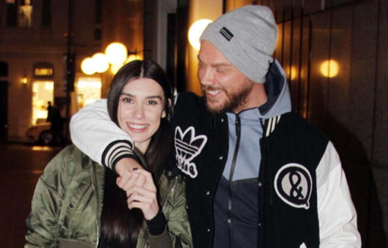 Sinan Akçıl: Aşk ateşinden yanıyorum