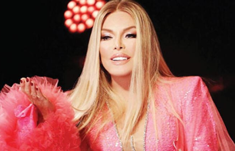 Ajda Pekkan'dan aşk itirafı: Hep yanlış adam seçiyorum!