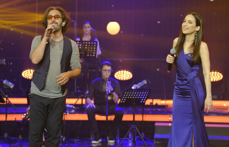 İpek Açar ile İpek Yolu programına katılan Fettah Can: Babamın Zoruyla Müzisyen Oldum