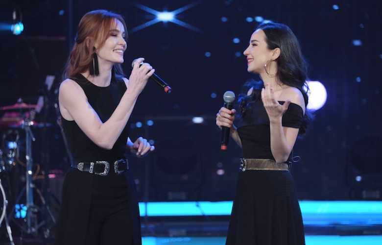 İPEK AÇAR'IN KONUĞU GÜLDEN: "SOKAKTA MERDİVENE OTURUP AĞLADIM"