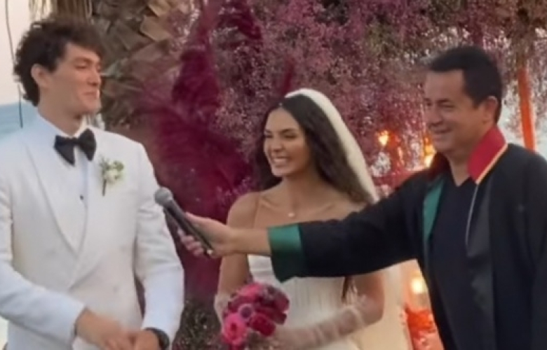 Acun Ilıcalı nikah memuru oldu!