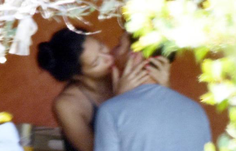 Adriana Lima ve Metin Hara, Bodrum'da aşka geldiler! 